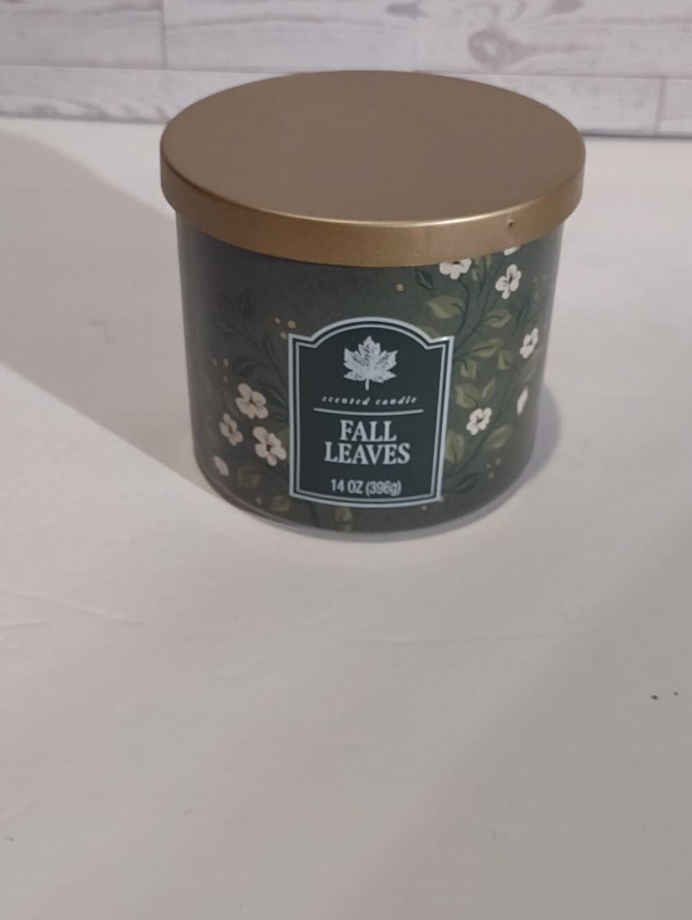 14 oz "Fall Leaves" scented jar candle,